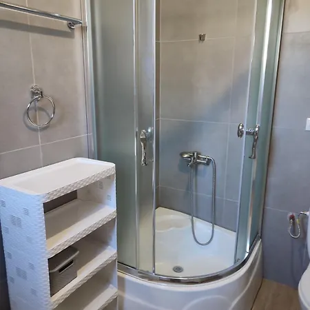 Apartment смарт-квартира 5хв до центрального вокзалу Lviv