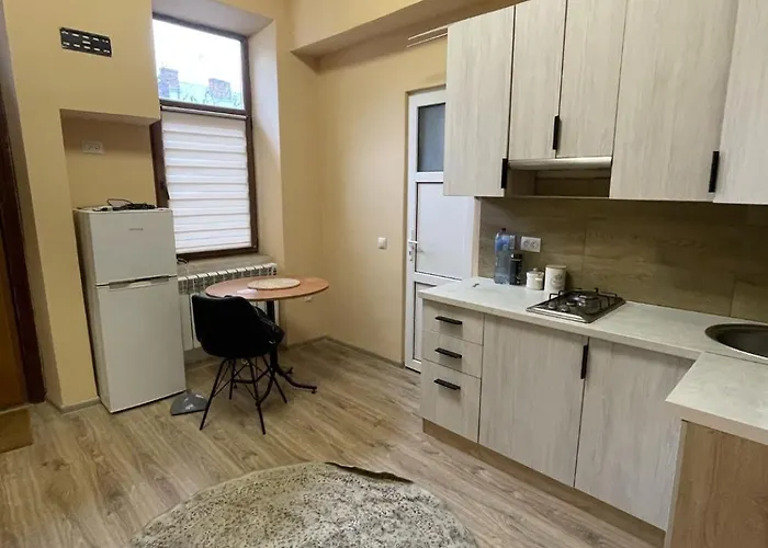 смарт-квартира 5хв до центрального вокзалу Apartment *